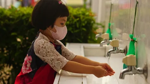 Le masque obligatoire à la rentrée dans les écoles primaires de 39...